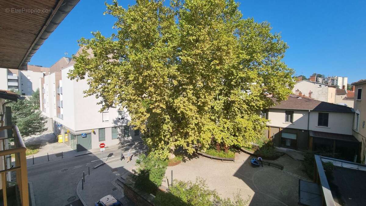 Appartement à FONTAINES-SUR-SAONE