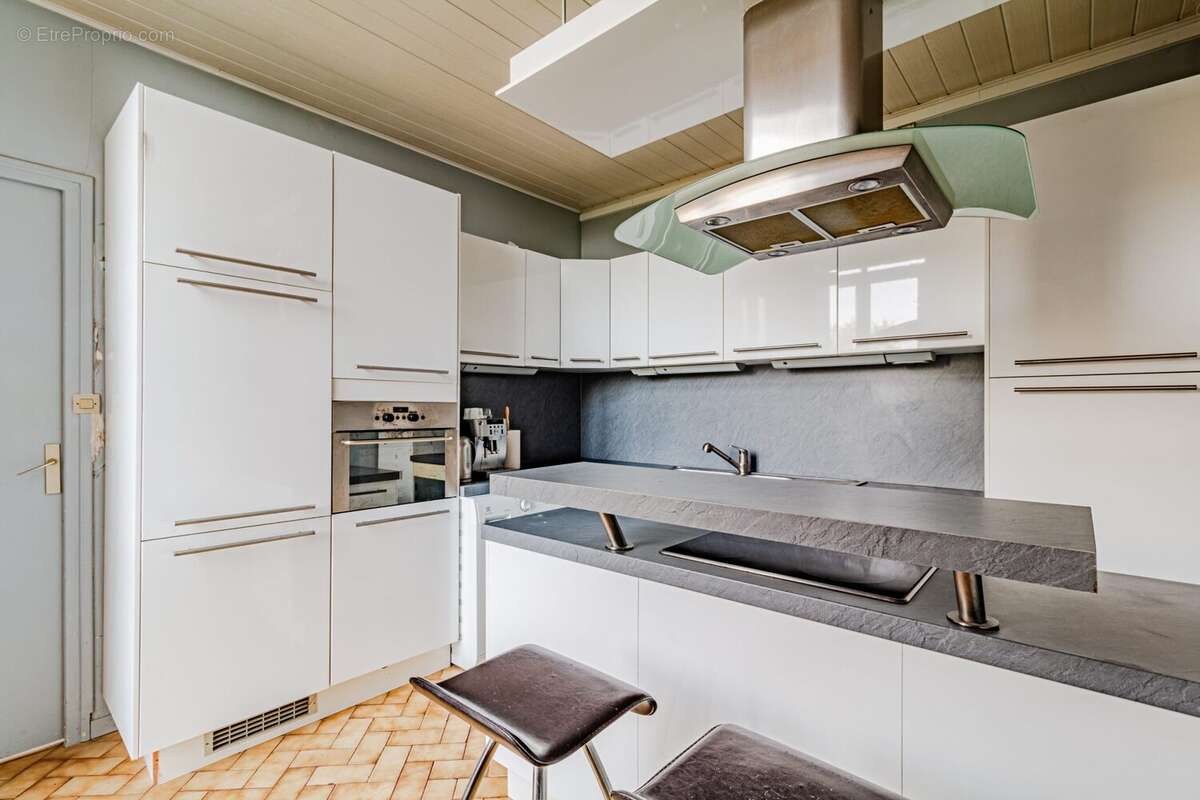 Appartement à COMPANS