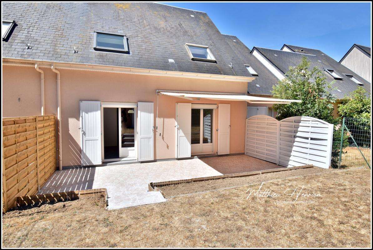 EN EXCLUSIVITÉ – Maison 3 chambres avec jardin et garage à Saint-Sébastien-de-Morsent - photo 4