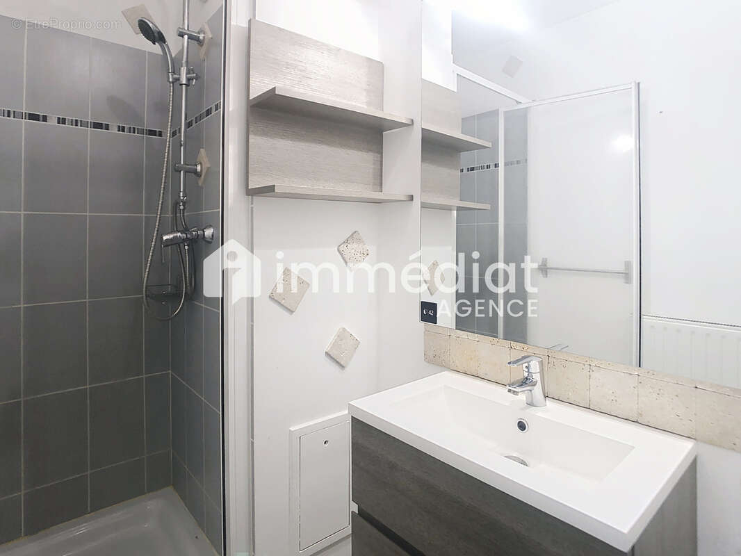 Appartement à NANTERRE