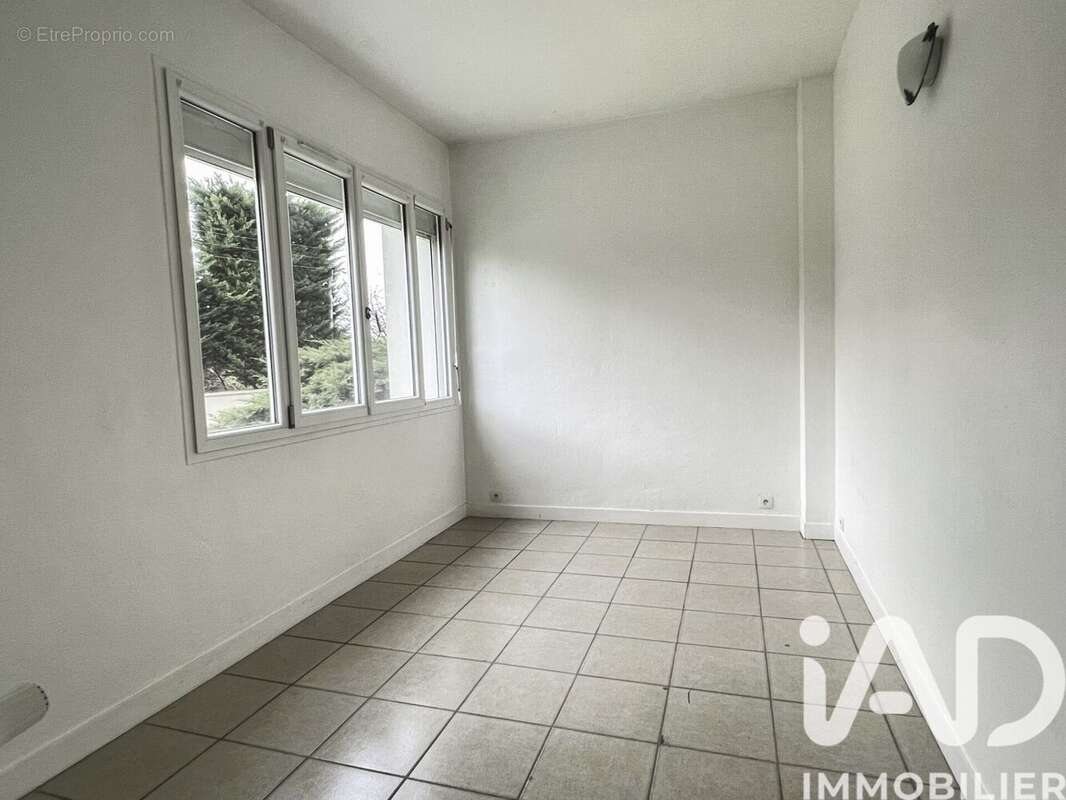 Photo 9 - Appartement à SAINT-MAUR-DES-FOSSES