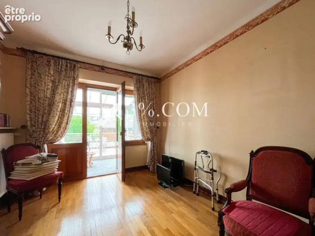 A vendre Grand 5 pièces de 129m2 avec une grande véranda et - photo 11
