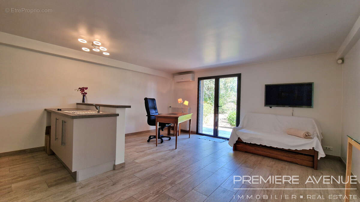 Maison à SAINTE-MAXIME
