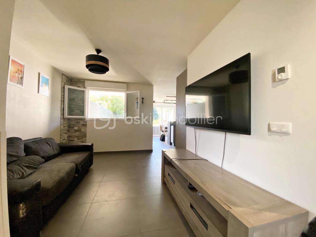 Appartement à MARLIOZ
