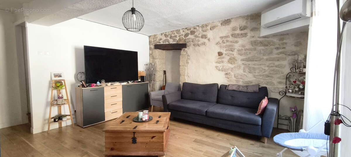 Appartement à MOURS-SAINT-EUSEBE