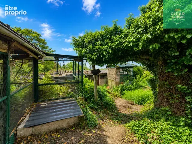 Grande maison individuelle à rénover prox Fèves - photo 5