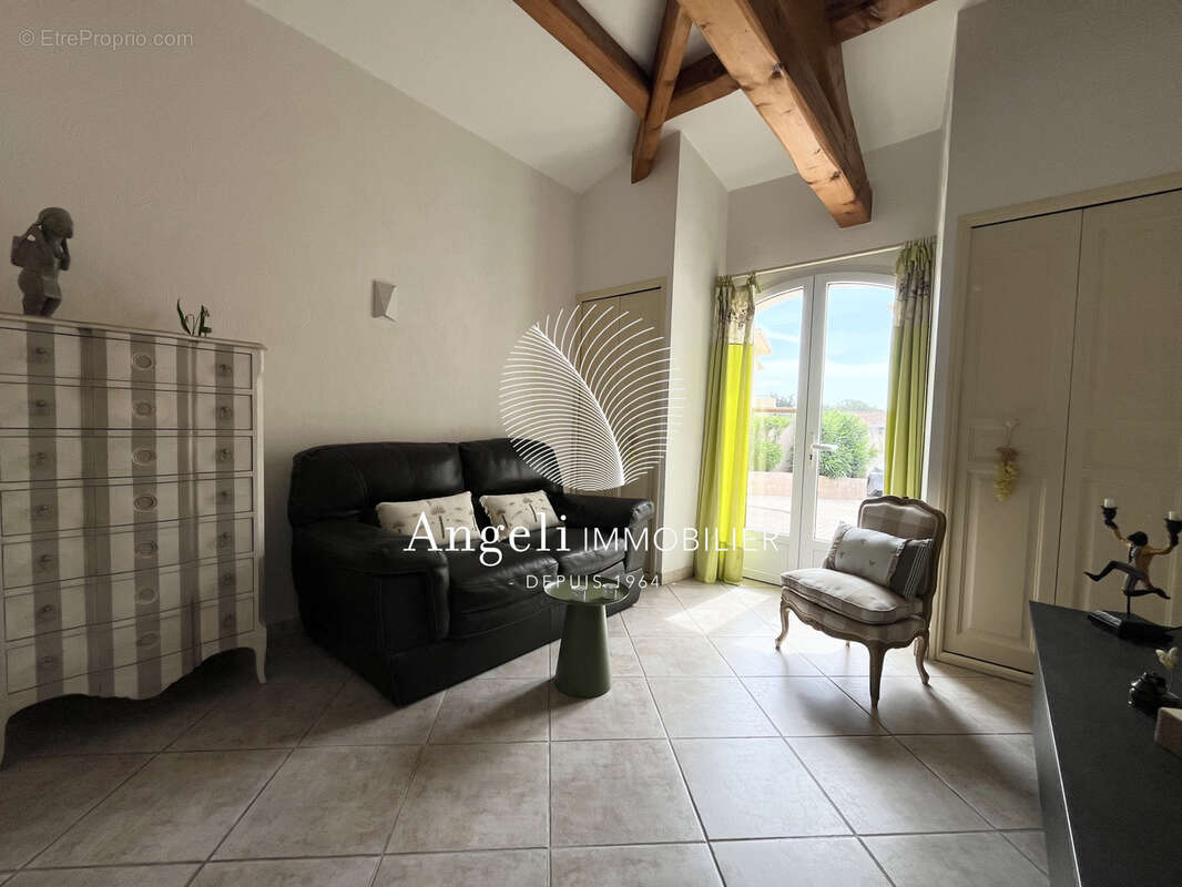 Maison à FREJUS