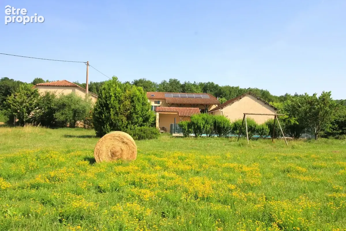 Charmant ensemble en pierre avec piscine en bordure du Lot - photo 5