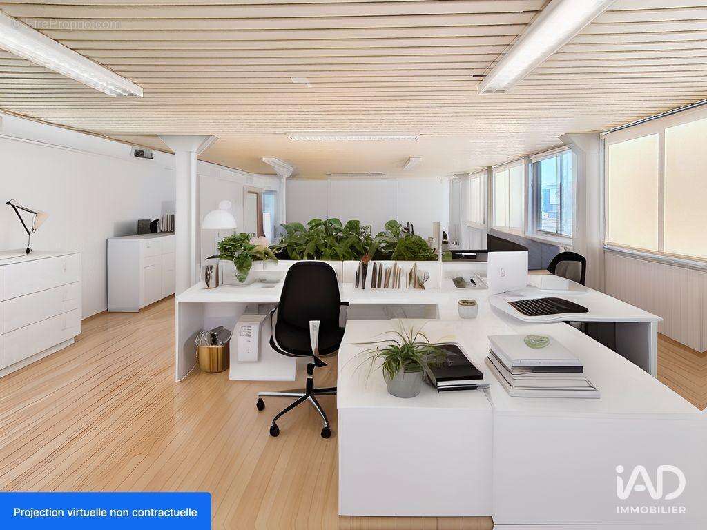 Photo 2 - Commerce à CHAUMONT