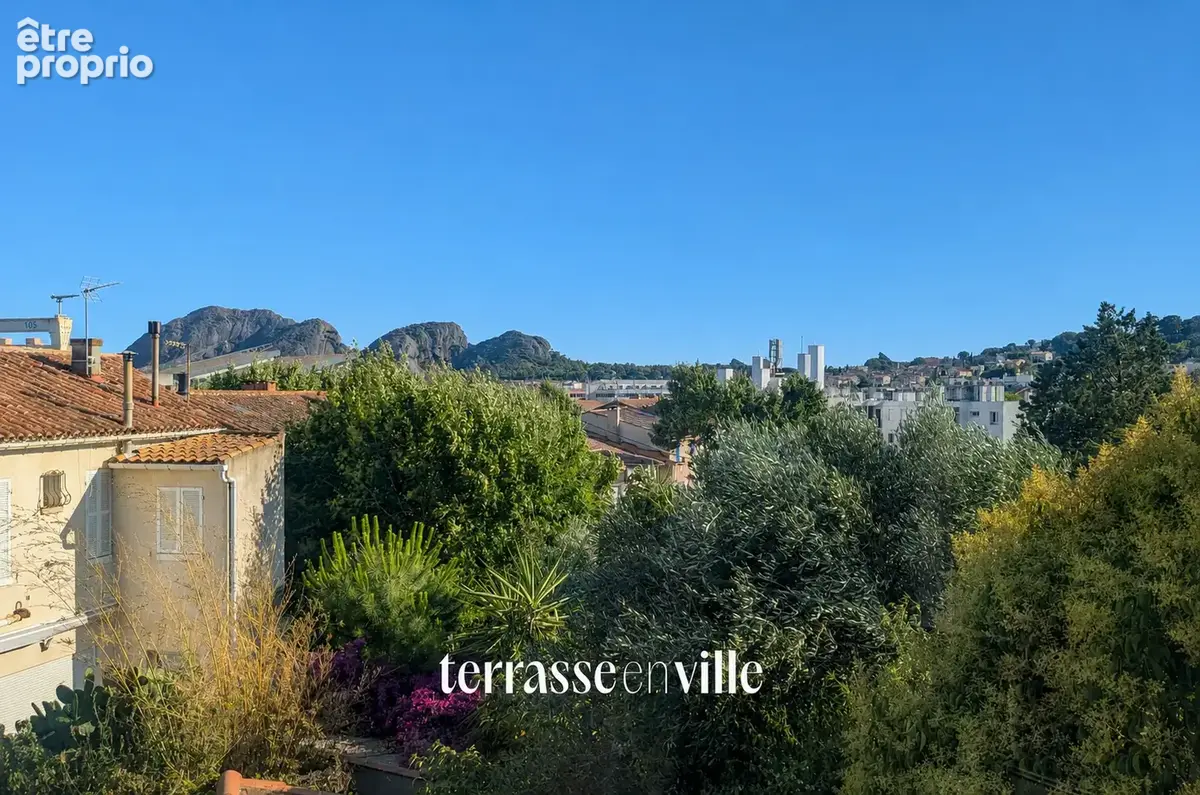 La ciotat - centre-ville - appartement de caractere  - vue 3 secs et crêtes- calme - parking - 399 000 € - photo 3