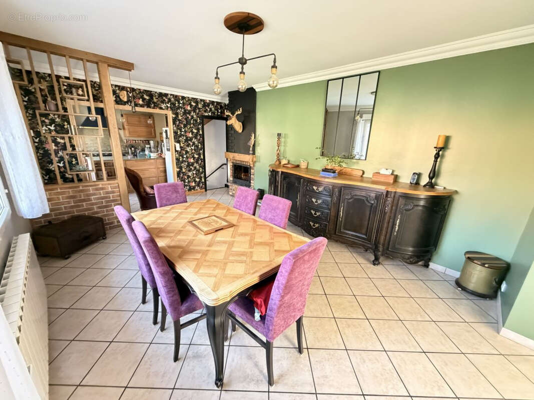 Maison à SAINT-PRIEST-BRAMEFANT