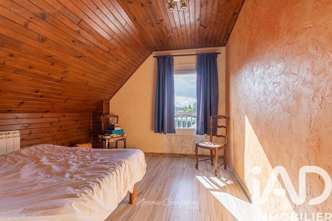 Photo 8 - Maison à SAINT-MARTIN-LA-GARENNE