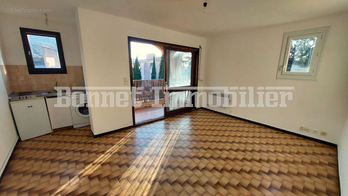 Appartement à NYONS