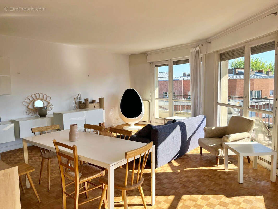 Appartement 1/2 chambres tram/metro - photo 2