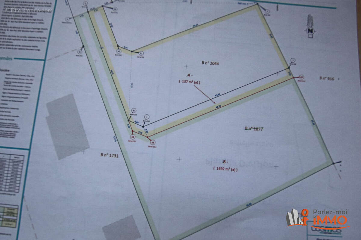 Terrain à CHAZEY-SUR-AIN