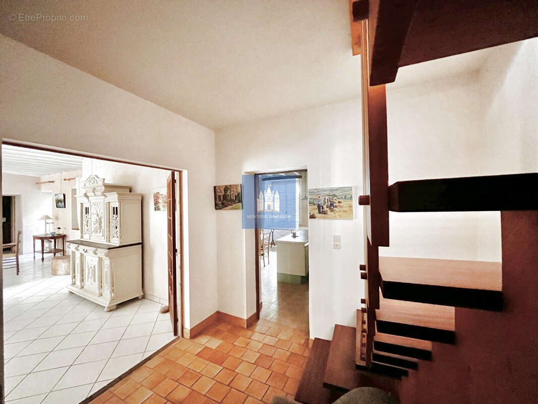 Maison à VAUDELNAY