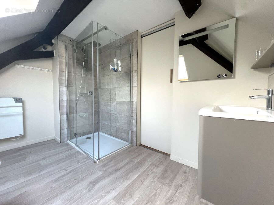 Maison à SAINT-AMAND-LES-EAUX