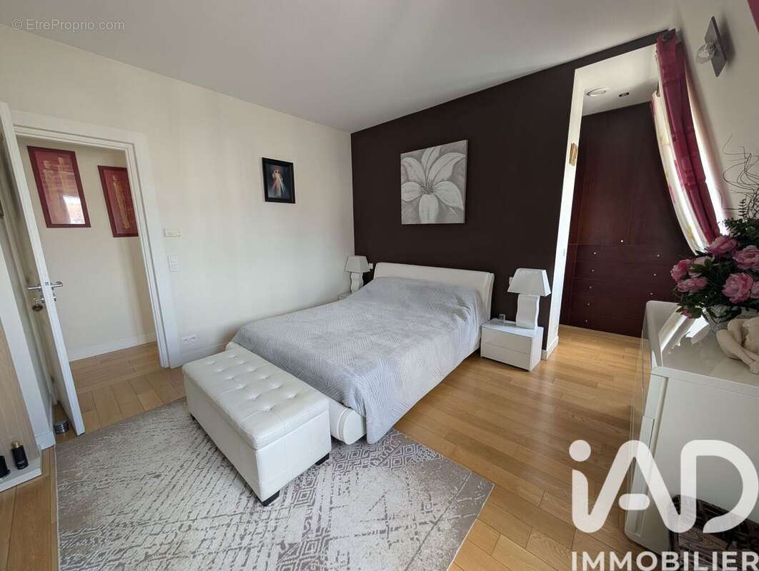 Photo 9 - Maison à VIGNEUX-SUR-SEINE
