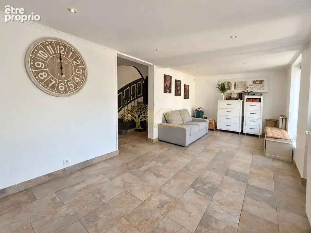 Maison en meulière à vendre à Villiers-sur-Marne – 110 m², 3 chambres, jardin et gare RER E à 5 minutes - photo 15