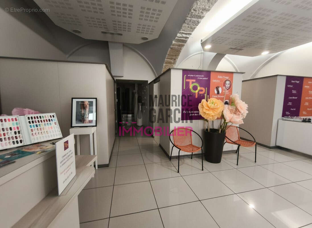 Commerce à CARPENTRAS