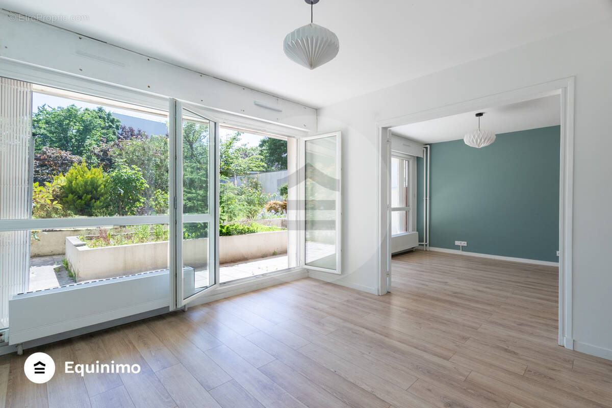 Appartement à MONTROUGE