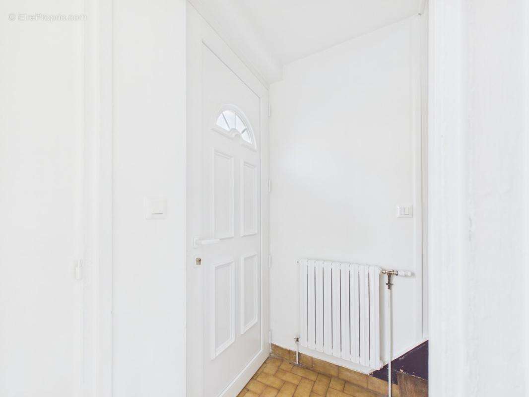 Maison 60 m² à Breteuil  - photo 2