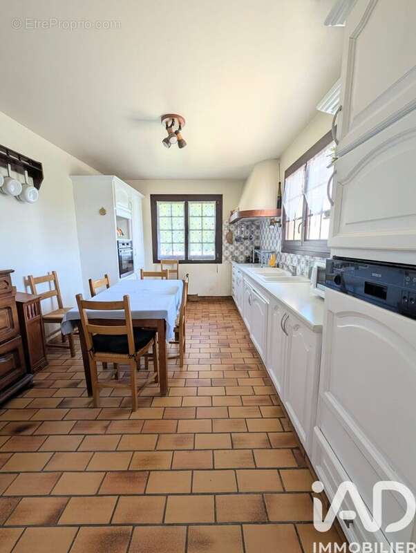 Photo 6 - Maison à CHEVRIERES