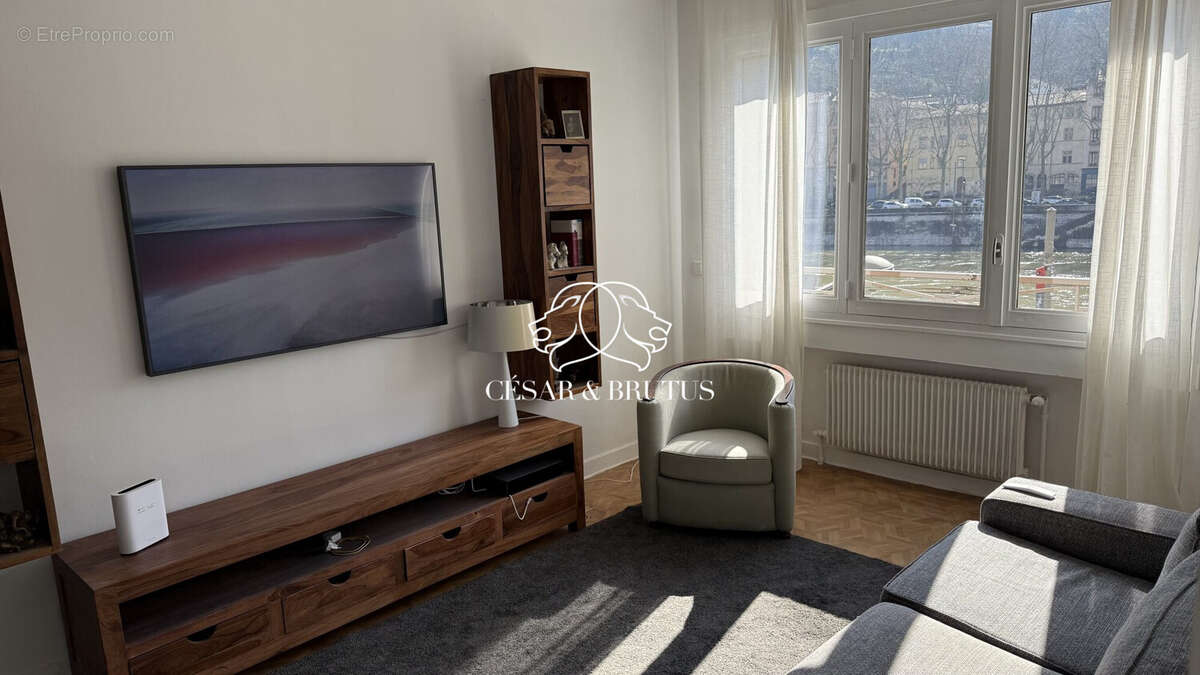 Appartement à LYON-1E