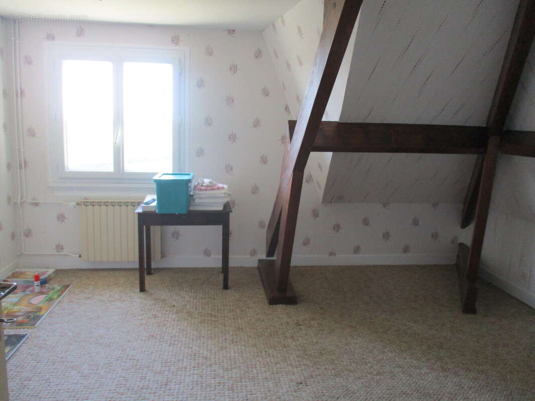 Maison à CHATILLON-EN-BAZOIS