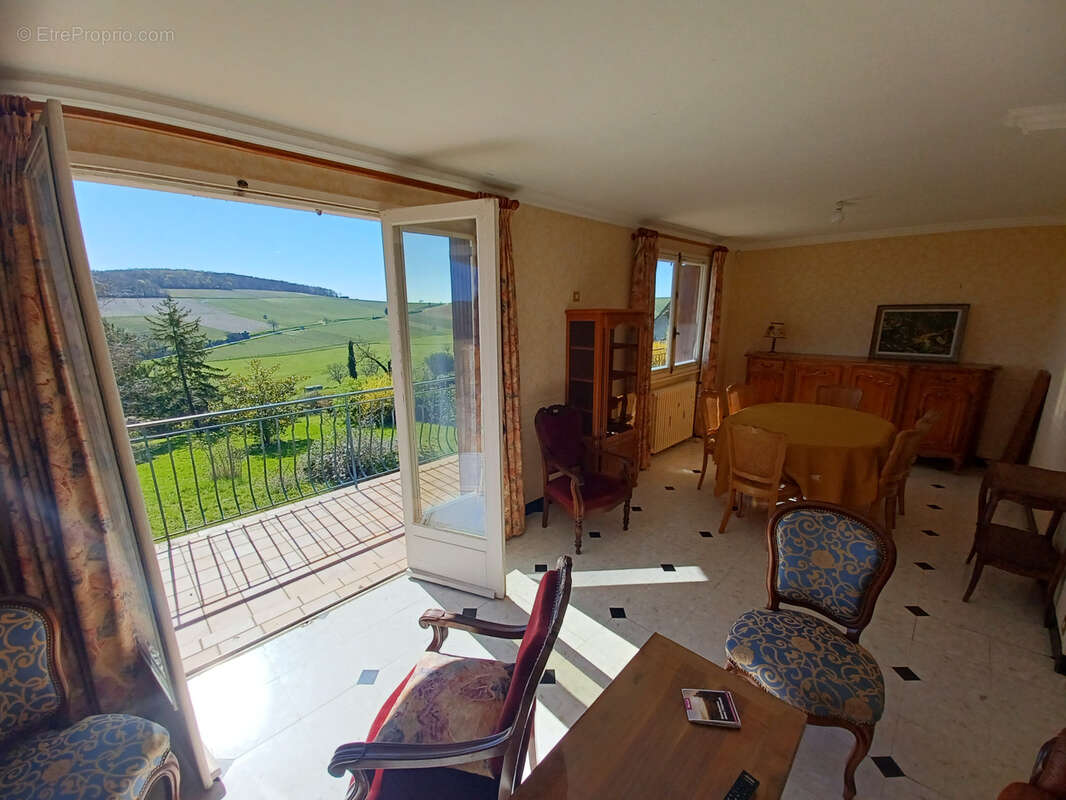 Maison à SANCERRE