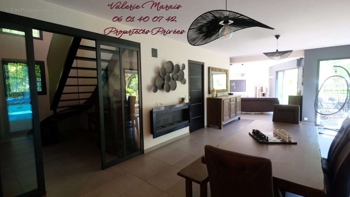 Maison à SAINT-LYPHARD