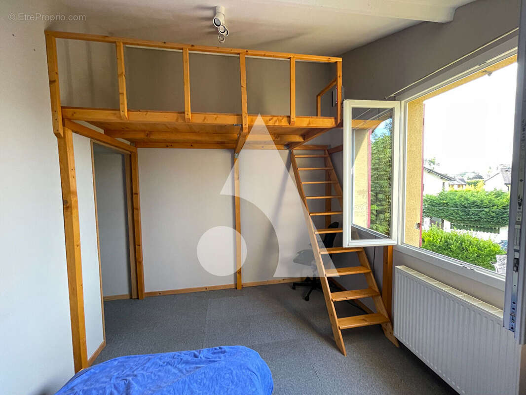 Maison Sucy En Brie 7 pièce(s) 155 m2 - photo 9