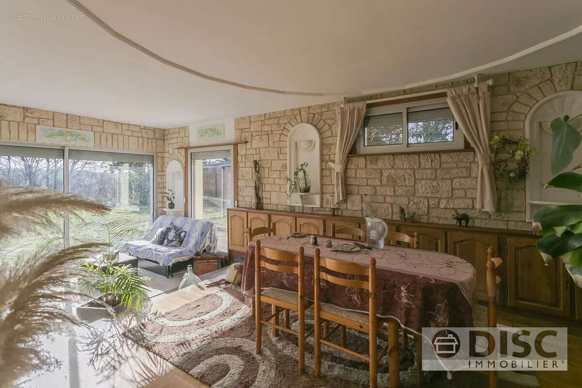 Maison à SAINT-ANDRE-DE-NAJAC