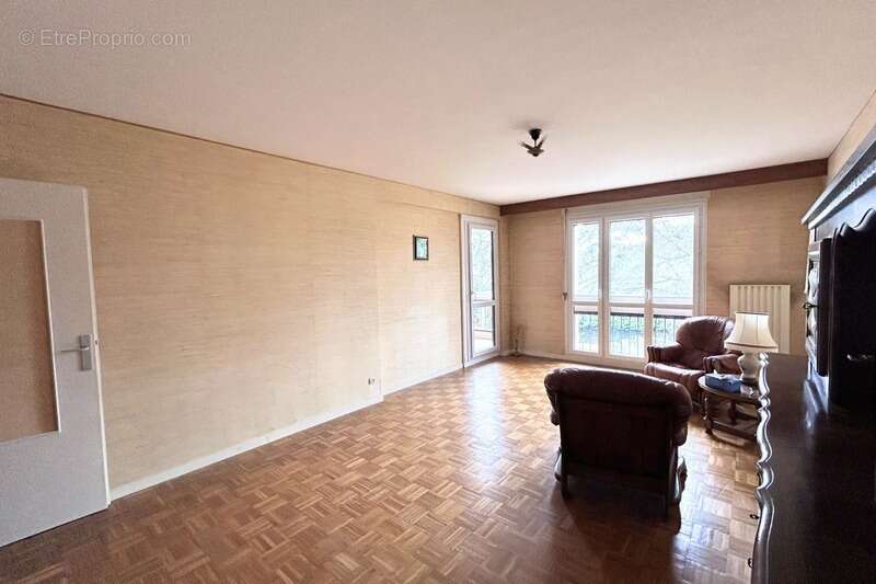 Appartement à FRANCHEVILLE