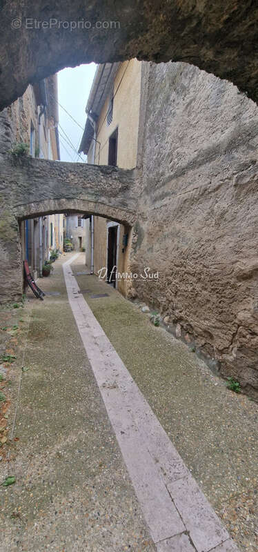 Maison à FABREZAN