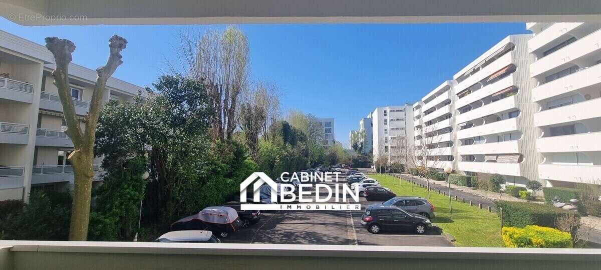 Appartement à LE BOUSCAT