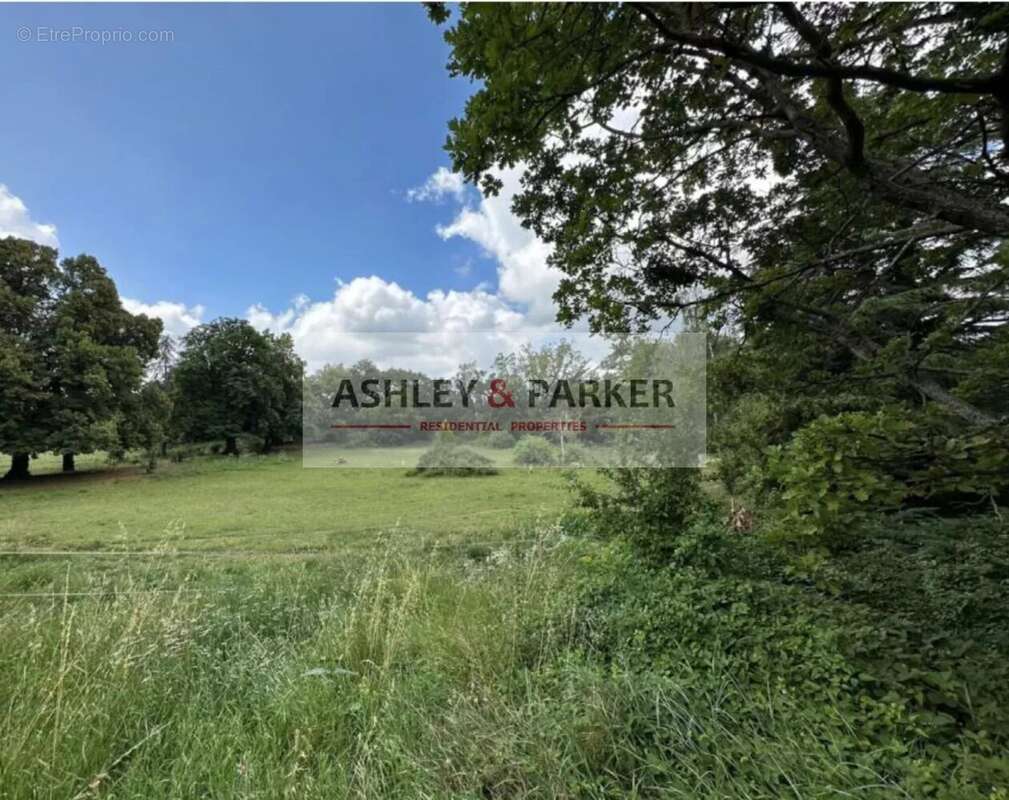 Maison à SAINT-VALLIER-DE-THIEY