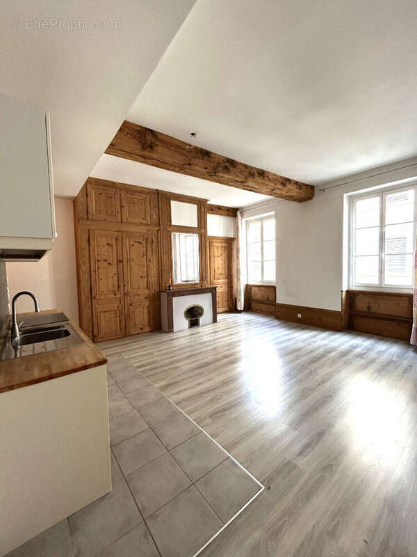 Appartement à LYON-1E