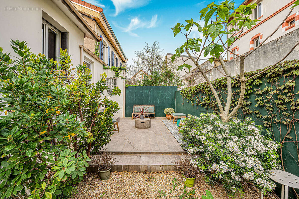 Maison avec jardin & terrasse - Calme absolu - 5 min du métro Ligne 13 - photo 15