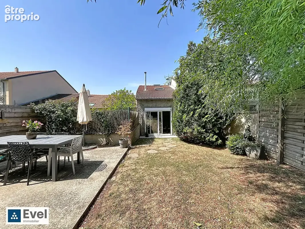 Maison de charme -150 m² -4 chambres- Jardin & terrasse - photo 16