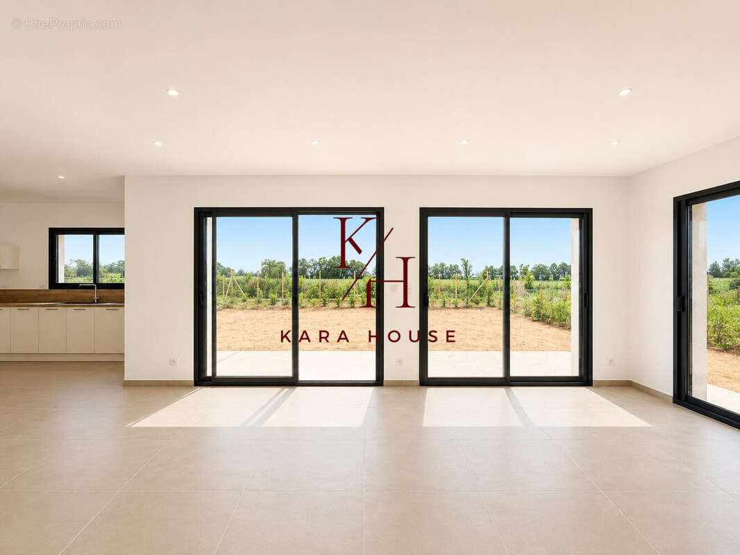 Maison à CRESSERONS