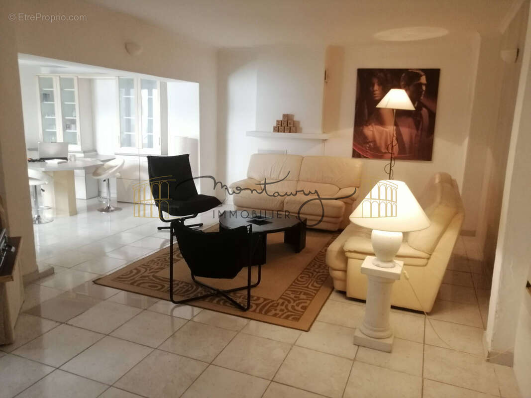 Appartement à NIMES
