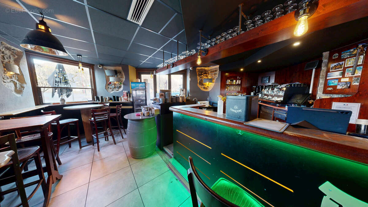 Commerce à DIGNE-LES-BAINS