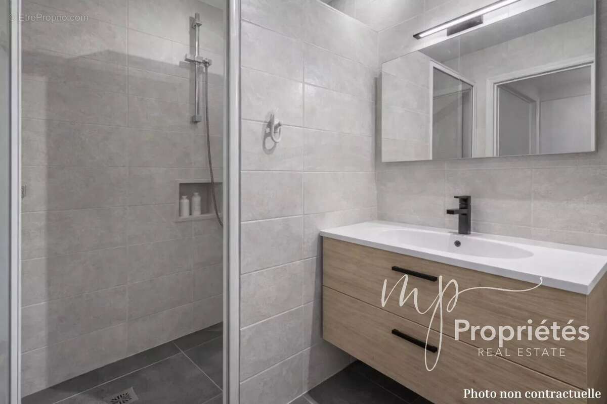 Appartement à RAYOL-CANADEL-SUR-MER