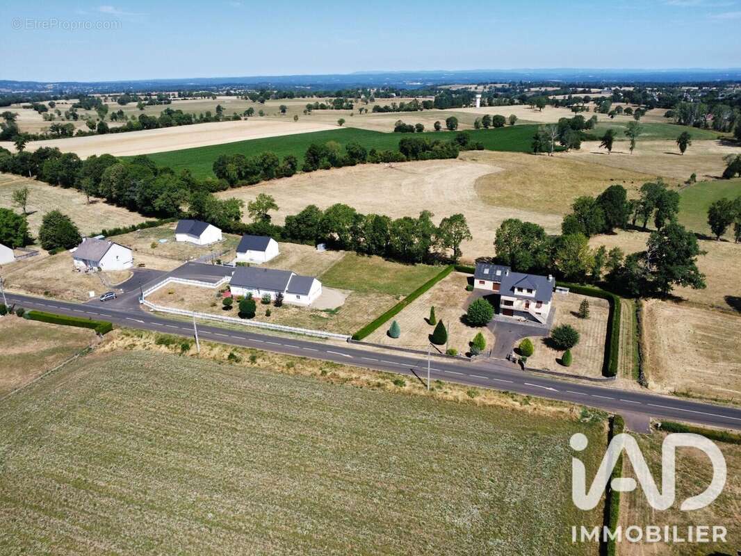 Terrain 942 m² à Chaussenac  - photo 8