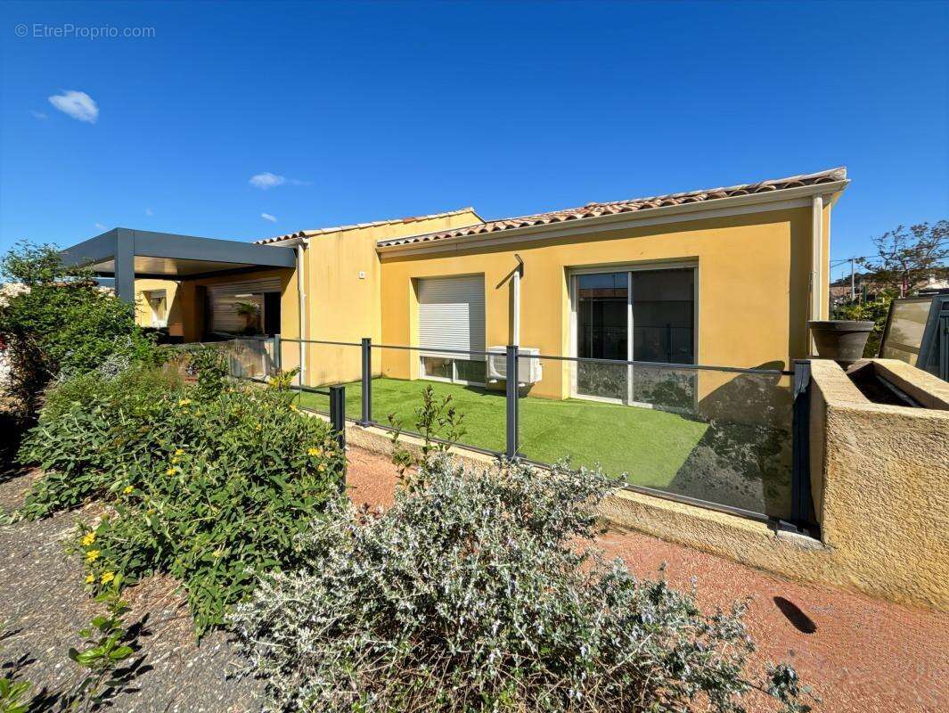 Maison plain-pied 111 m² – Accès PMR, moderne et lumineuse avec piscine - photo 4