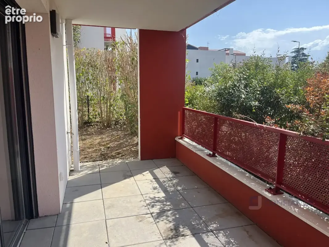 Appartement 73 m² à Meyzieu  - photo 6
