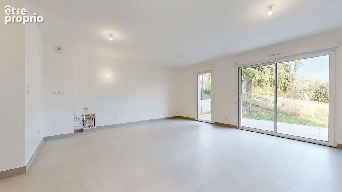 Villa T4 neuve à Eyzin-Pinet + garage / GEROLI IMMOBILIER - photo 2