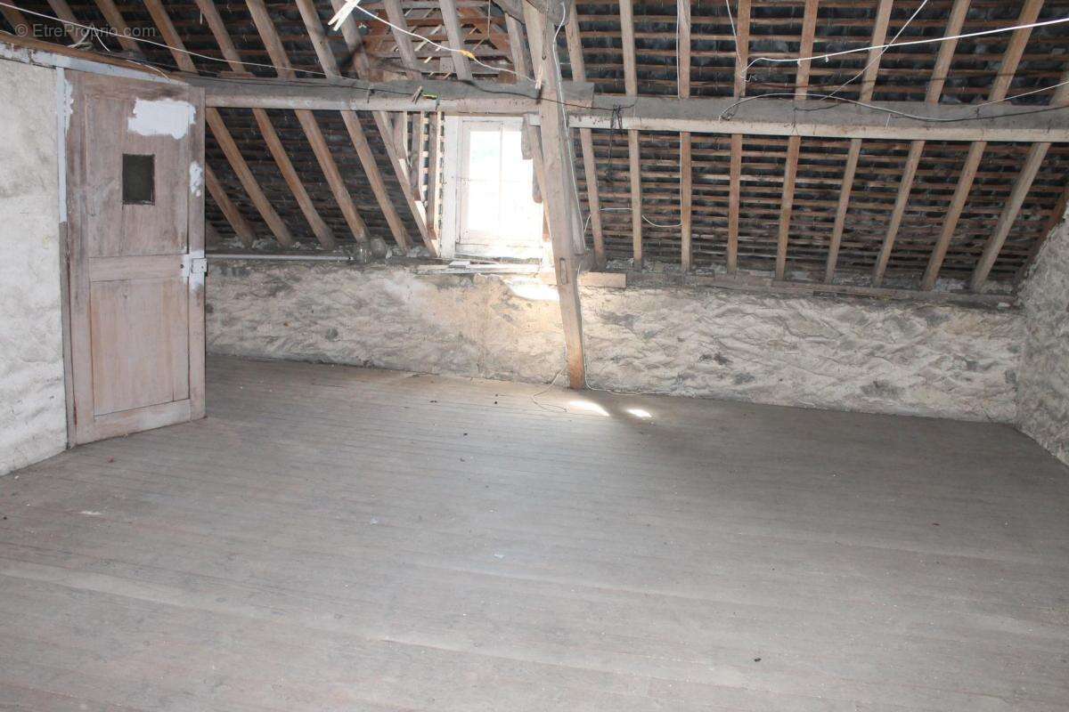 Maison 102 M² 4 chambres + terrain Fresnay sur Sarthe - photo 10