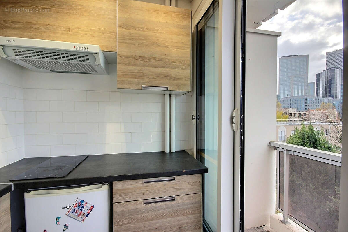 Appartement à COURBEVOIE